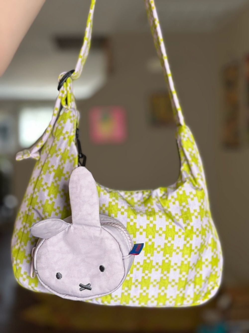 BAGGU Pistachio Pixel Gingjam Houndstooth Small Shoulder Bag